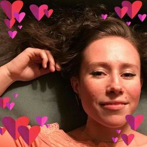 Meet your Posher, Brooke